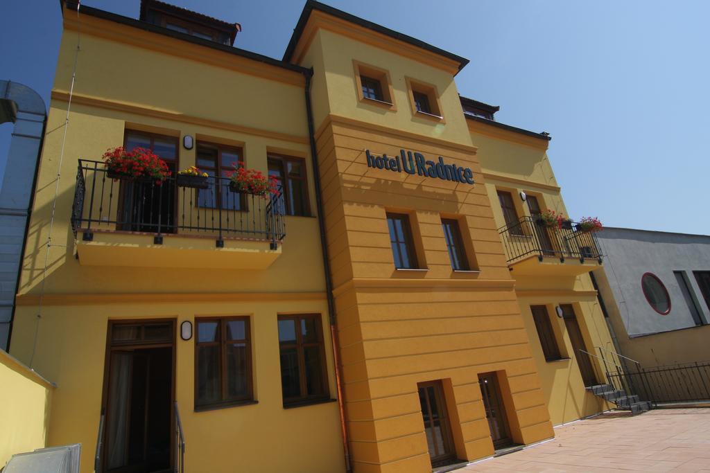 Hotel U Radnice Louny Extérieur photo