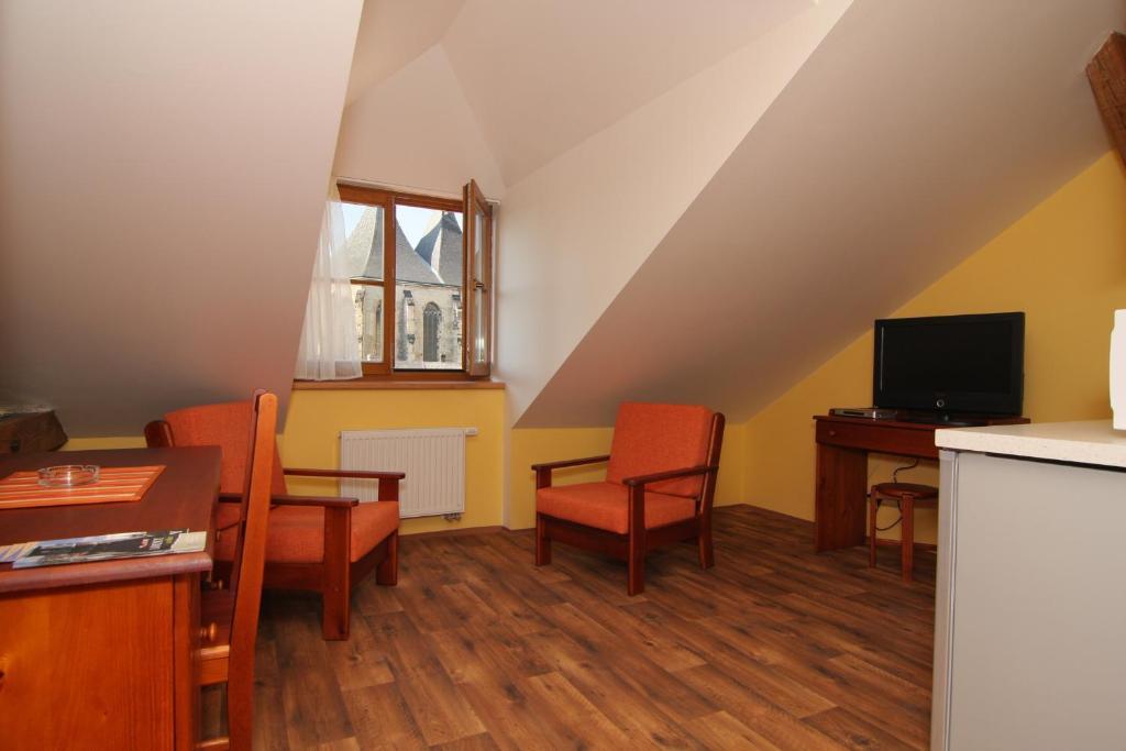 Hotel U Radnice Louny Chambre photo