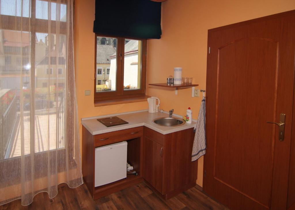 Hotel U Radnice Louny Chambre photo