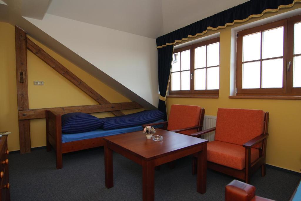 Hotel U Radnice Louny Extérieur photo